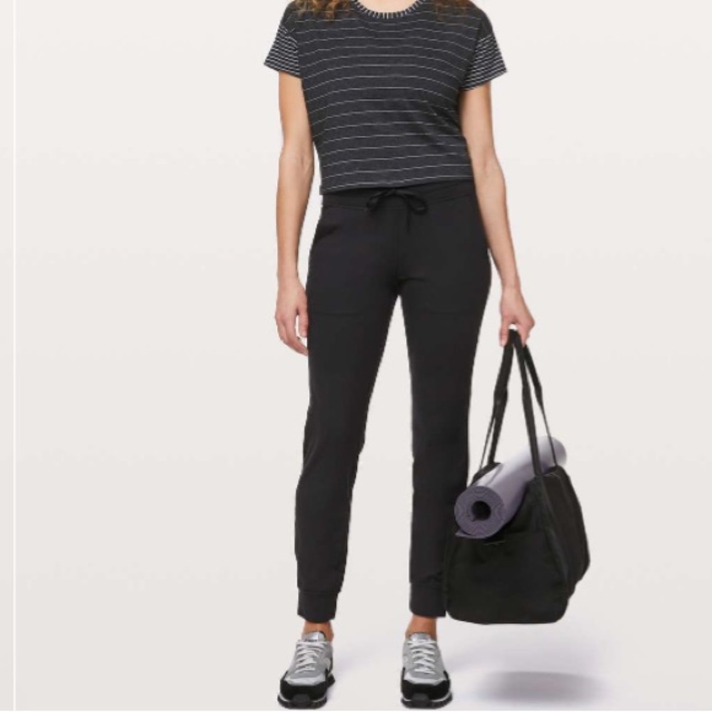 Lululemon Ready to Rulu black jogger size 4